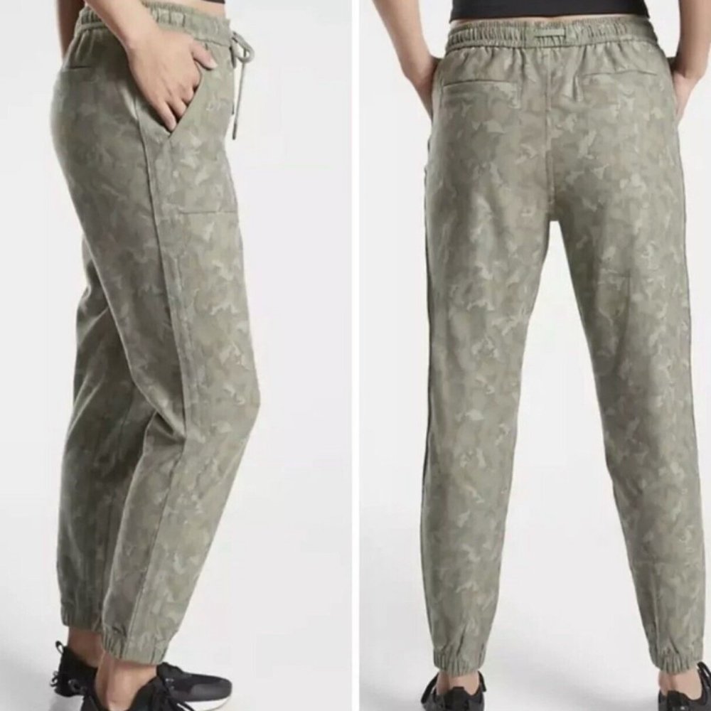 Athleta Farallon Printed Jogger Size 2 - Picture 2 of 10